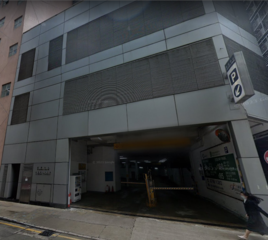 創富中心停車場